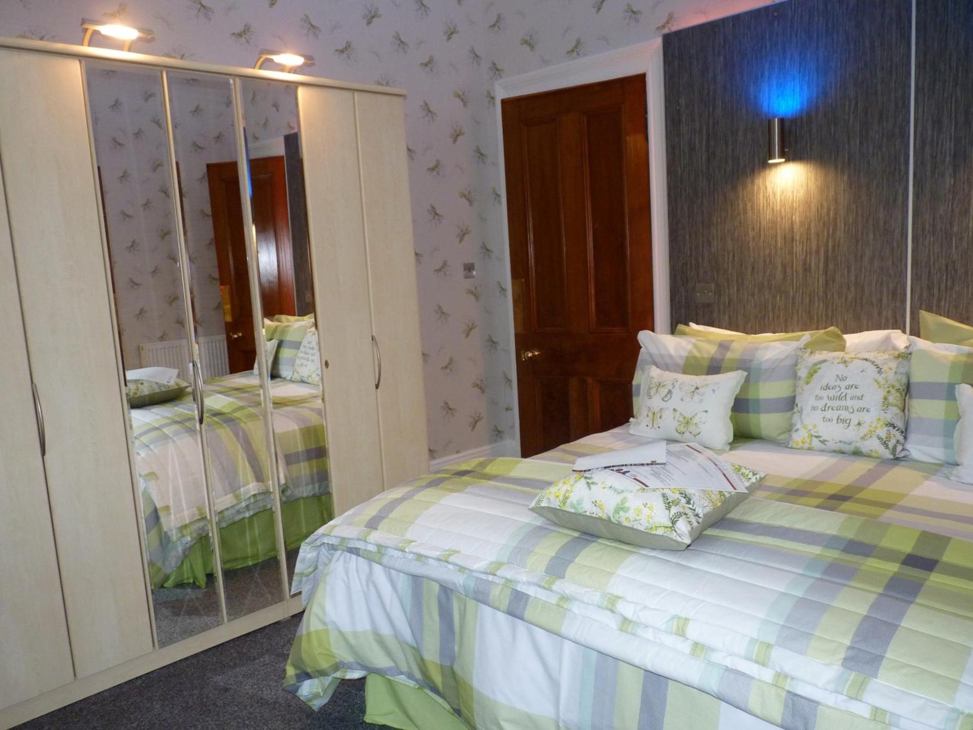 Muirholm Bed And Breakfast พาสเลย์ ภายนอก รูปภาพ